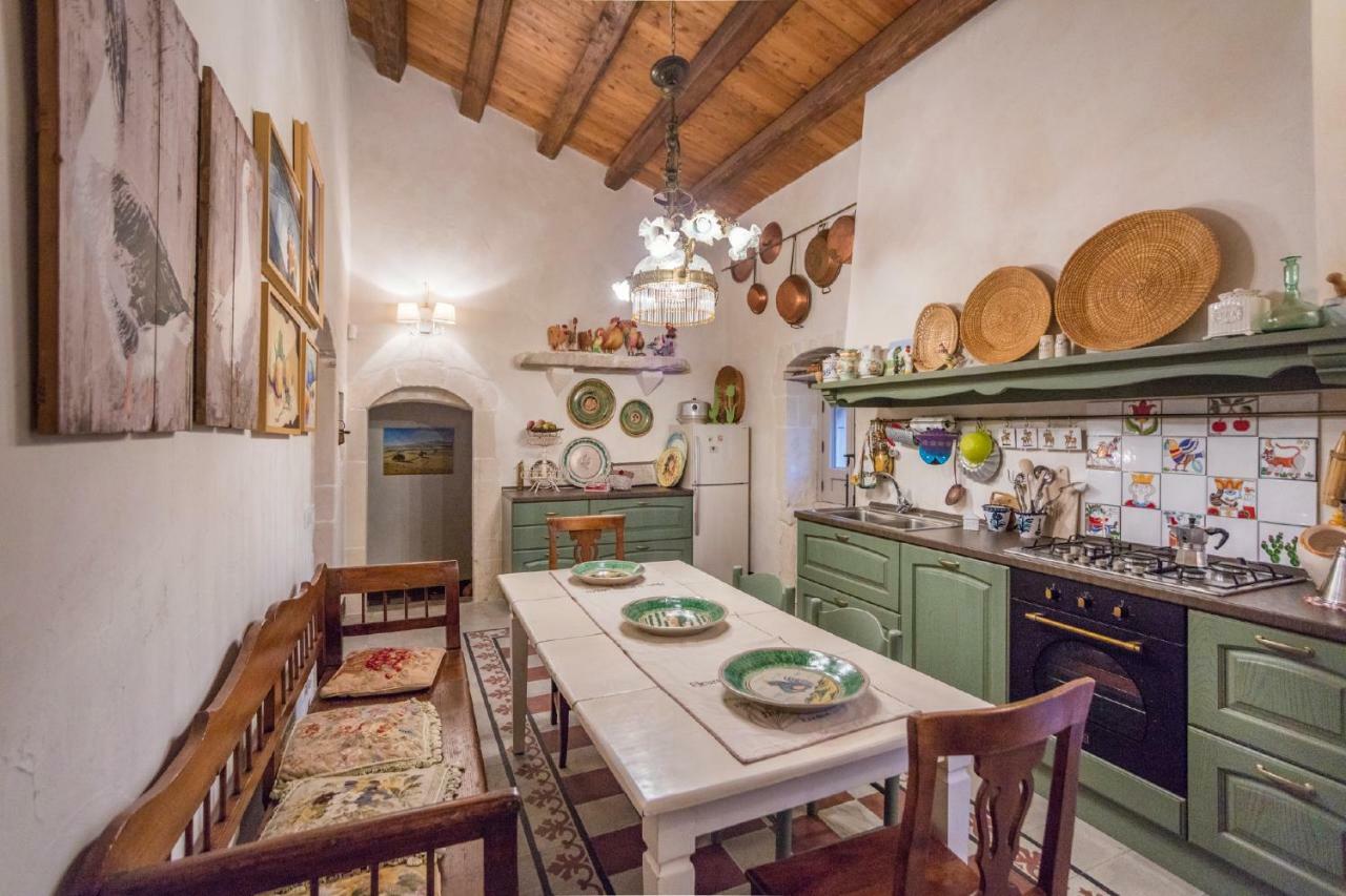 Гостевой дом Terre Di Cavalusi Relais Доннафугата Экстерьер фото