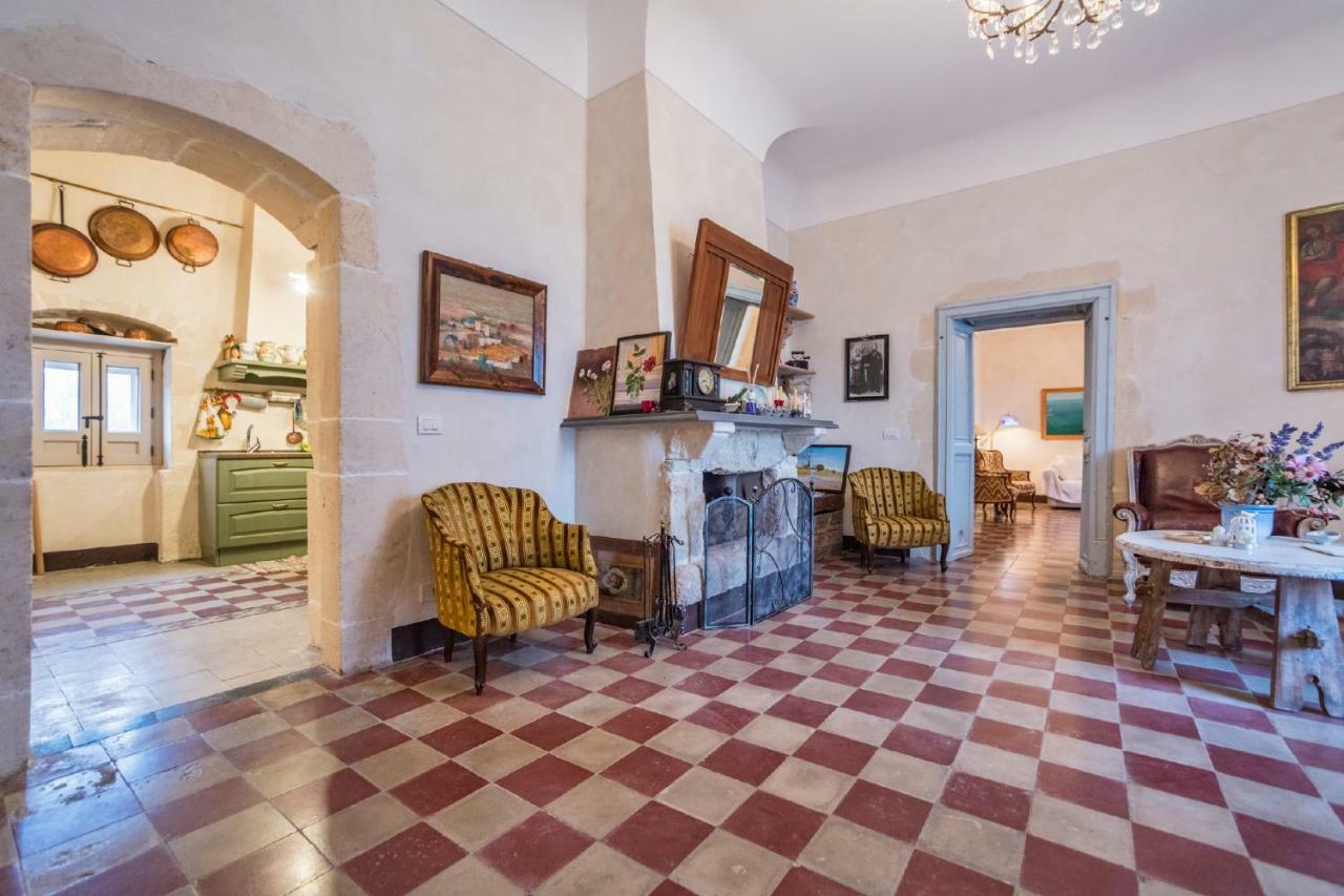 Гостевой дом Terre Di Cavalusi Relais Доннафугата Экстерьер фото